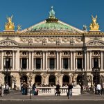 Paris_Opera_full_frontal_architecture,_May_2009