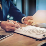 diferencias-derecho-empresarial-comercial-corporativo